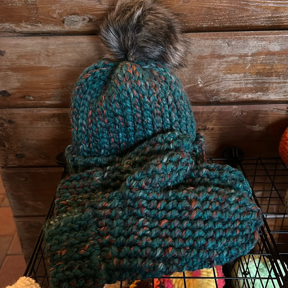 Handmade crochet hat. ( mittens are sold)